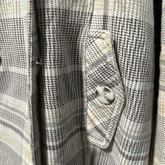 Hooded lightweight jacket - Picture 3 of 4